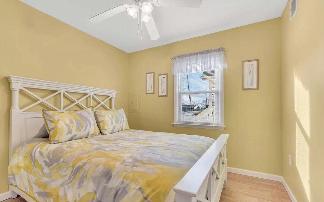Photo of Bedroom in Seaside Heights