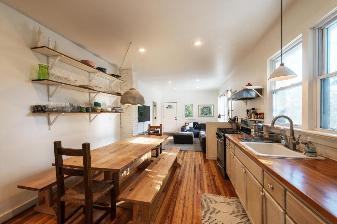 Photo of Kitchen in Woodridge