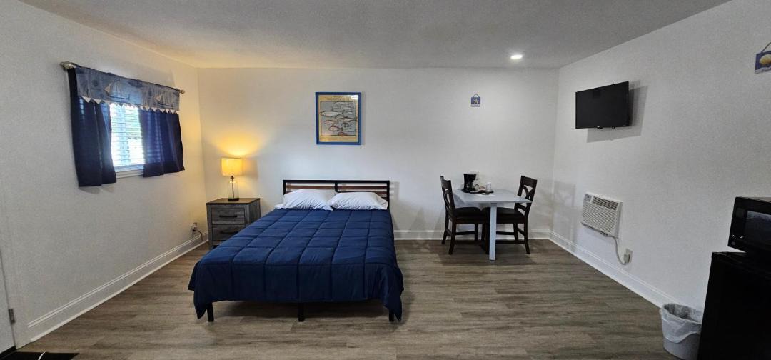 Photo of Bedroom in Port Clinton