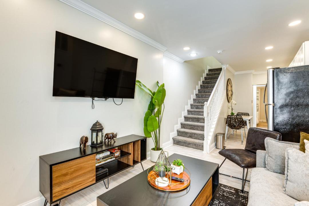 Photo of Livingroom in Canton