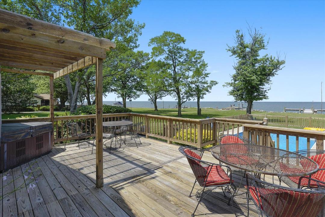 Photo of Patio Balcony in Tilghman
