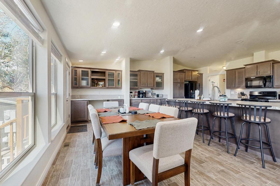 Photo of Kitchen in Fir Grove Estates