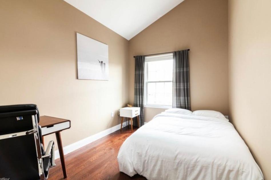 Photo of Bedroom in The Heights