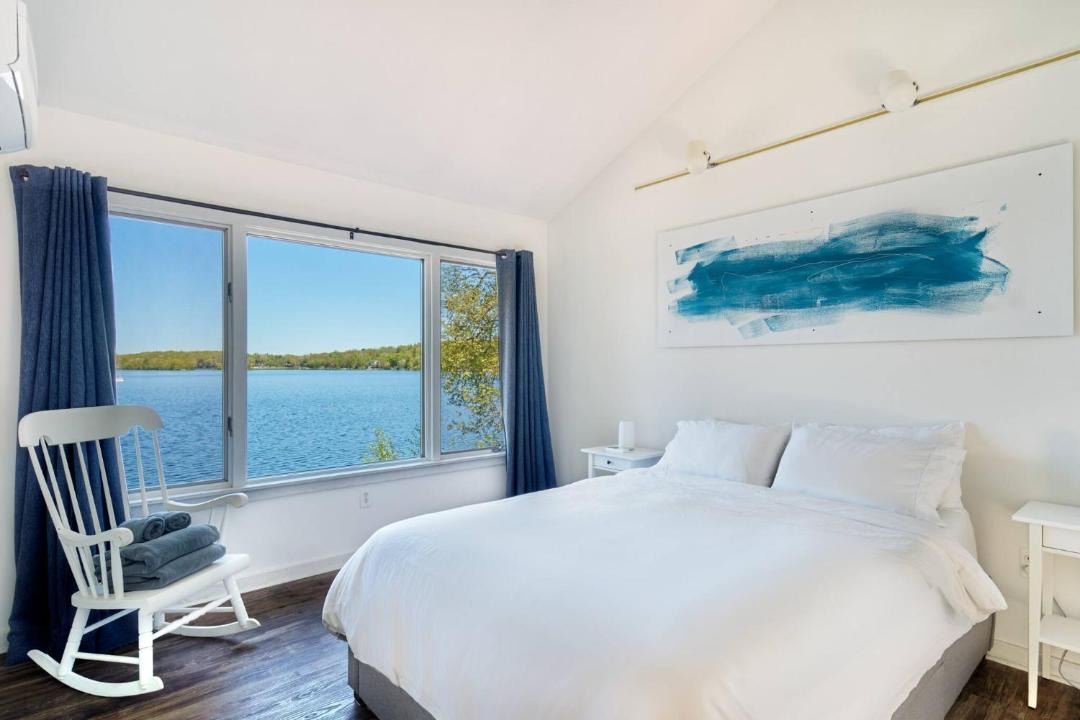 Photo of Bedroom in Highland Lakes