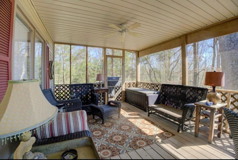 Photo of Patio Balcony in Newton Falls
