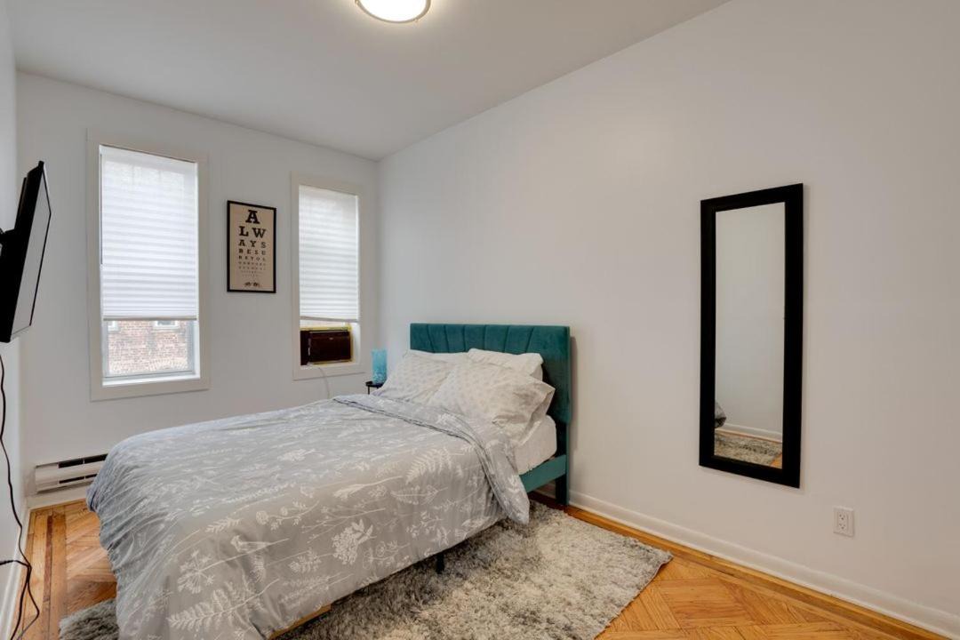 Photo of Bedroom in West Side