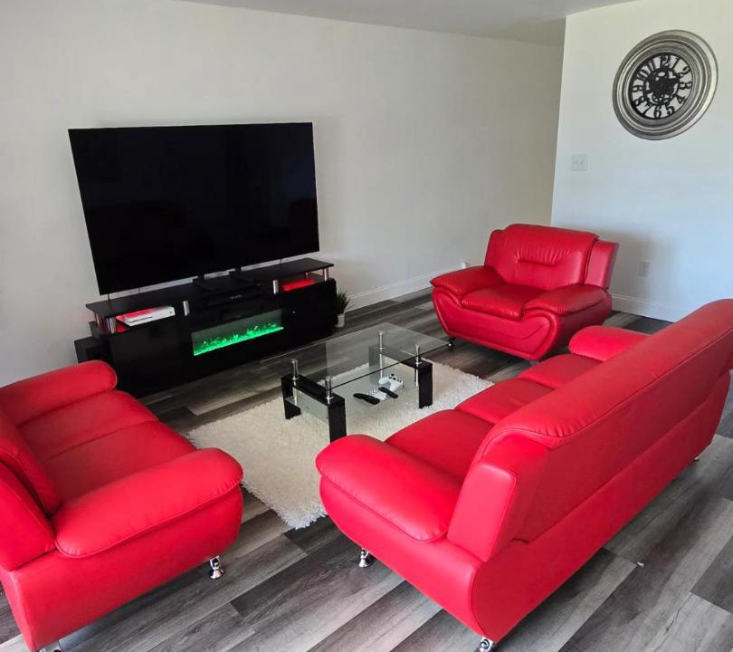 Photo of Livingroom in Burlington