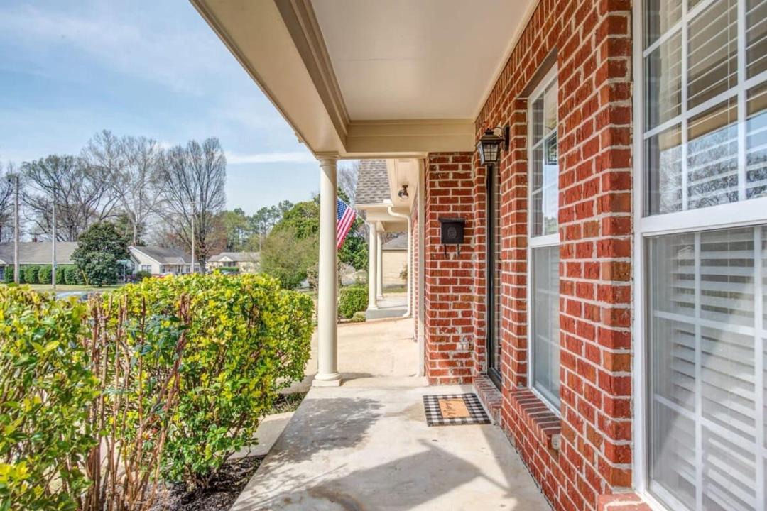 Photo of Patio Balcony in University District
