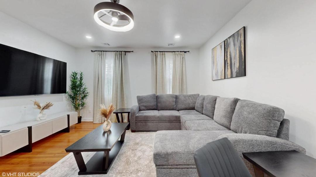 Photo of Livingroom in Rahway