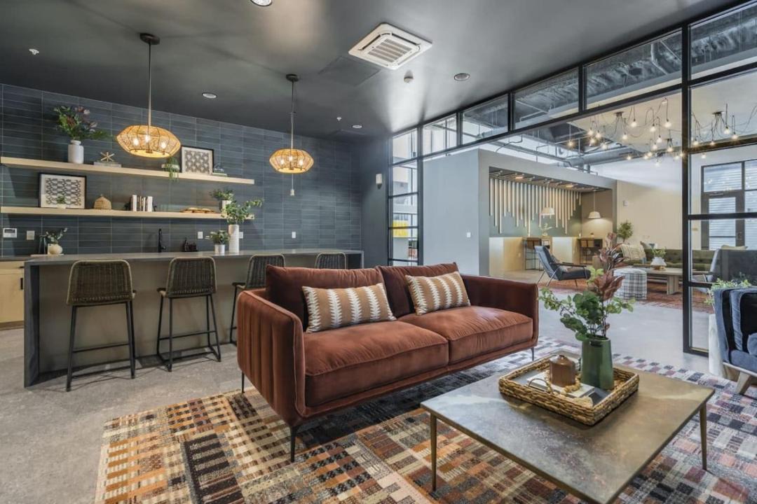 Photo of Livingroom in East Liberty
