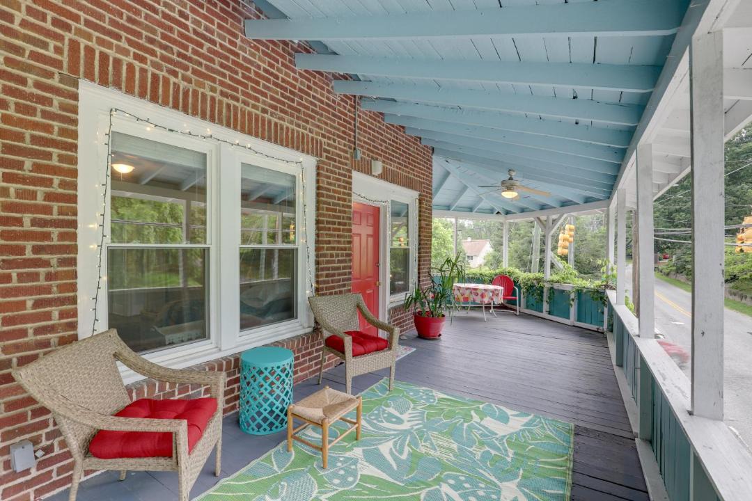 Photo of Patio Balcony in Hendersonville