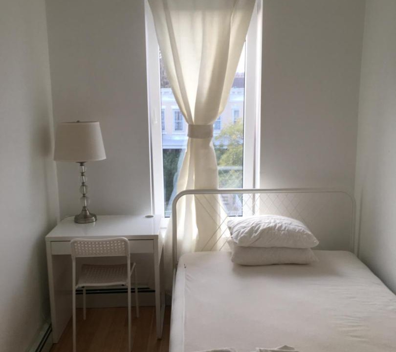 Photo of Bedroom in Manhattan Beach