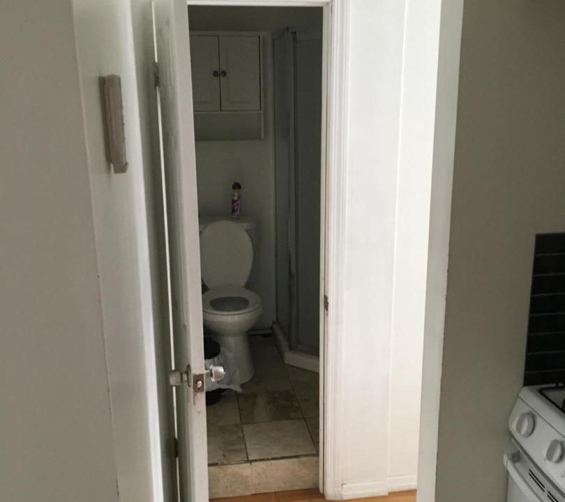 Photo of Bathroom in Manhattan Beach