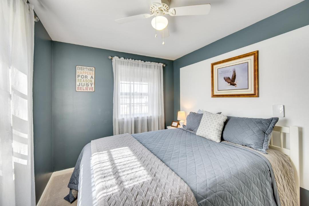 Photo of Bedroom in Gap