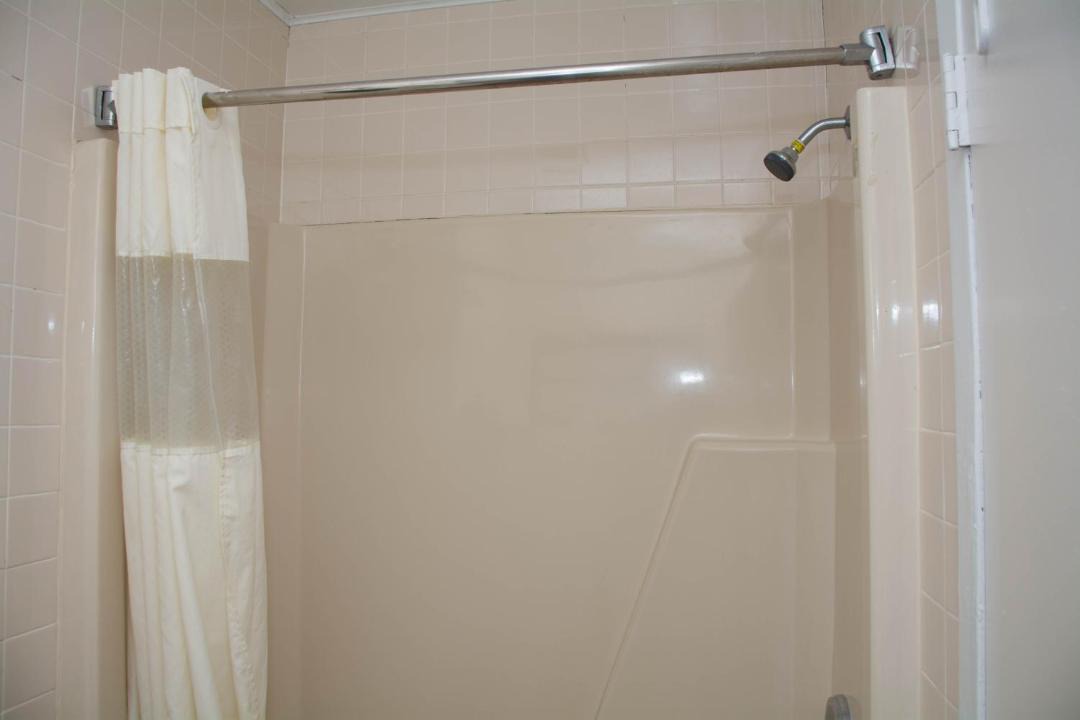 Photo of Bathroom in Wall