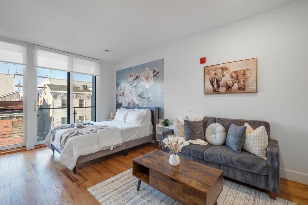 Photo of Bedroom in Olde Kensington