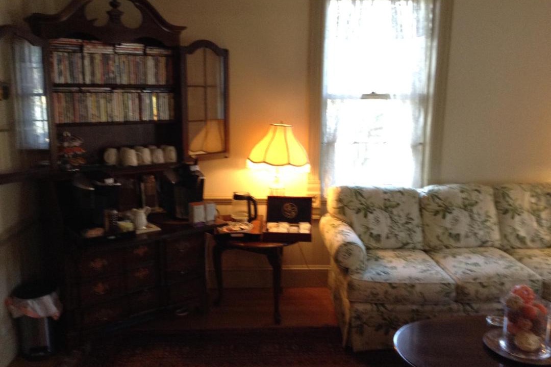 Photo of Livingroom in St. Michaels