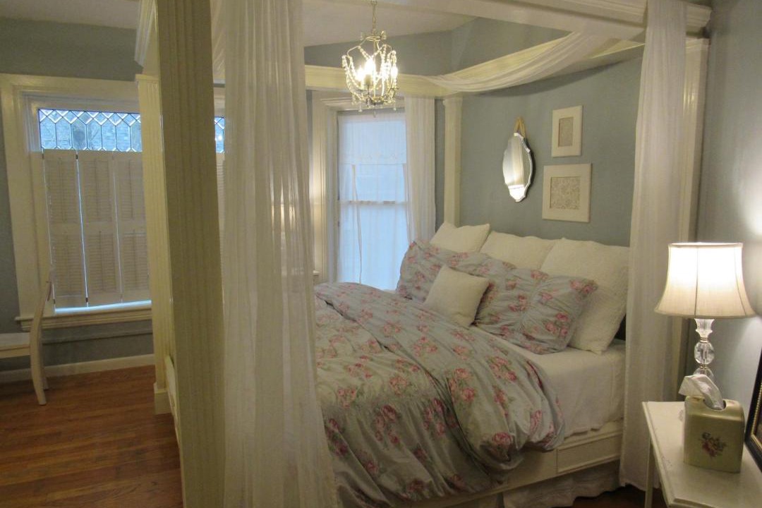 Photo of Bedroom in Logan