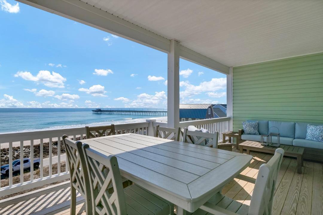 Photo of Patio Balcony in North Topsail Beach