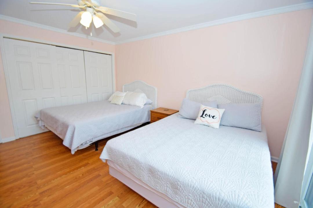 Photo of Bedroom in North Ocean City