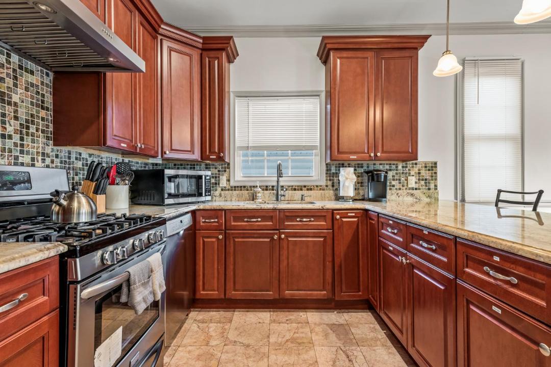 Photo of Kitchen in McGinley Square