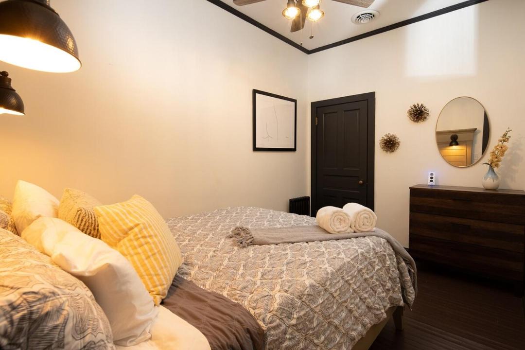 Photo of Bedroom in Port Clinton