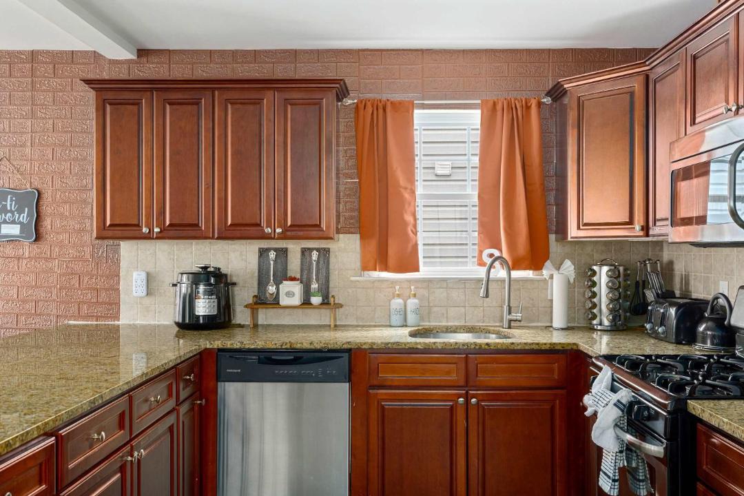 Photo of Kitchen in Newark