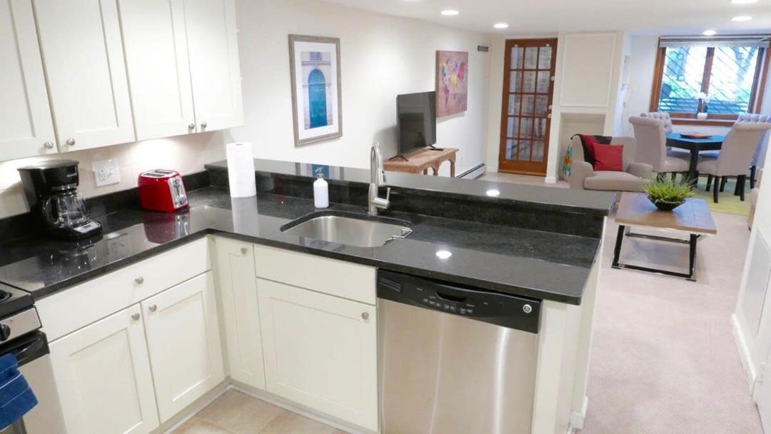 Photo of Kitchen in Lanier Heights