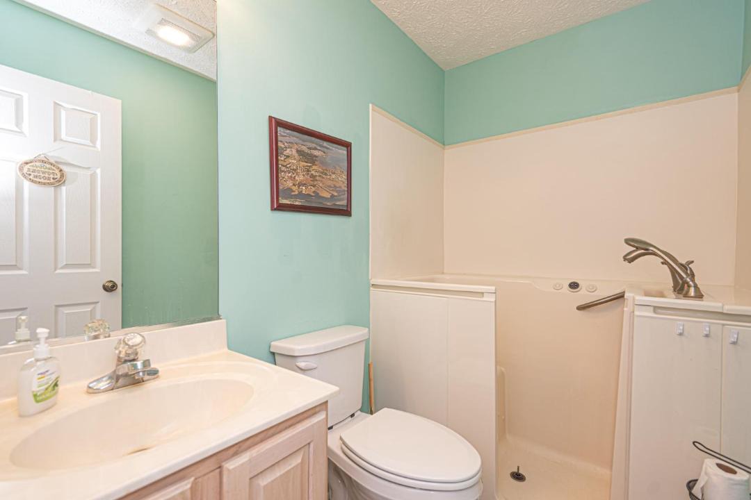 Photo of Bathroom in West Ocean City