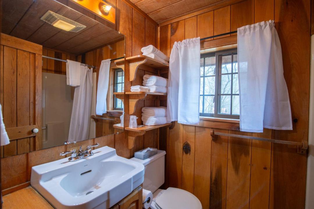 Photo of Bathroom in Marlinton