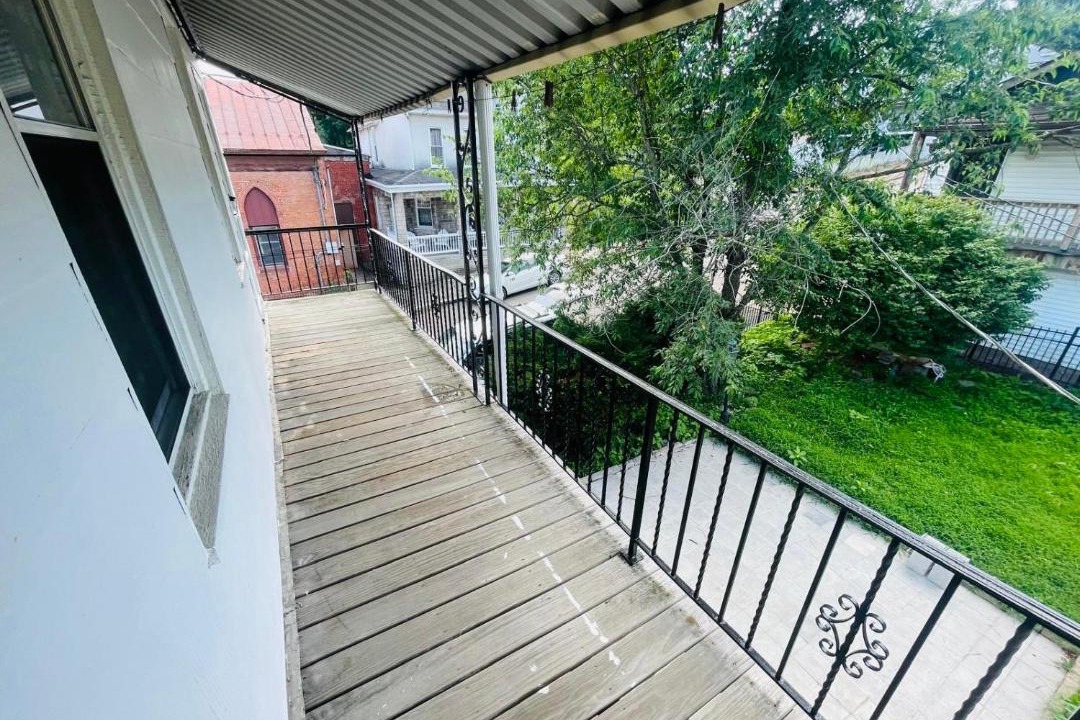 Photo of Patio Balcony in Ashland