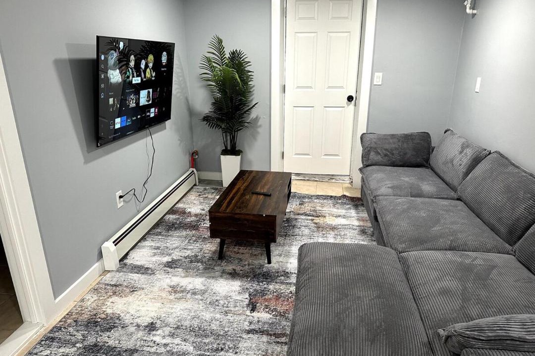 Photo of Livingroom in West New York
