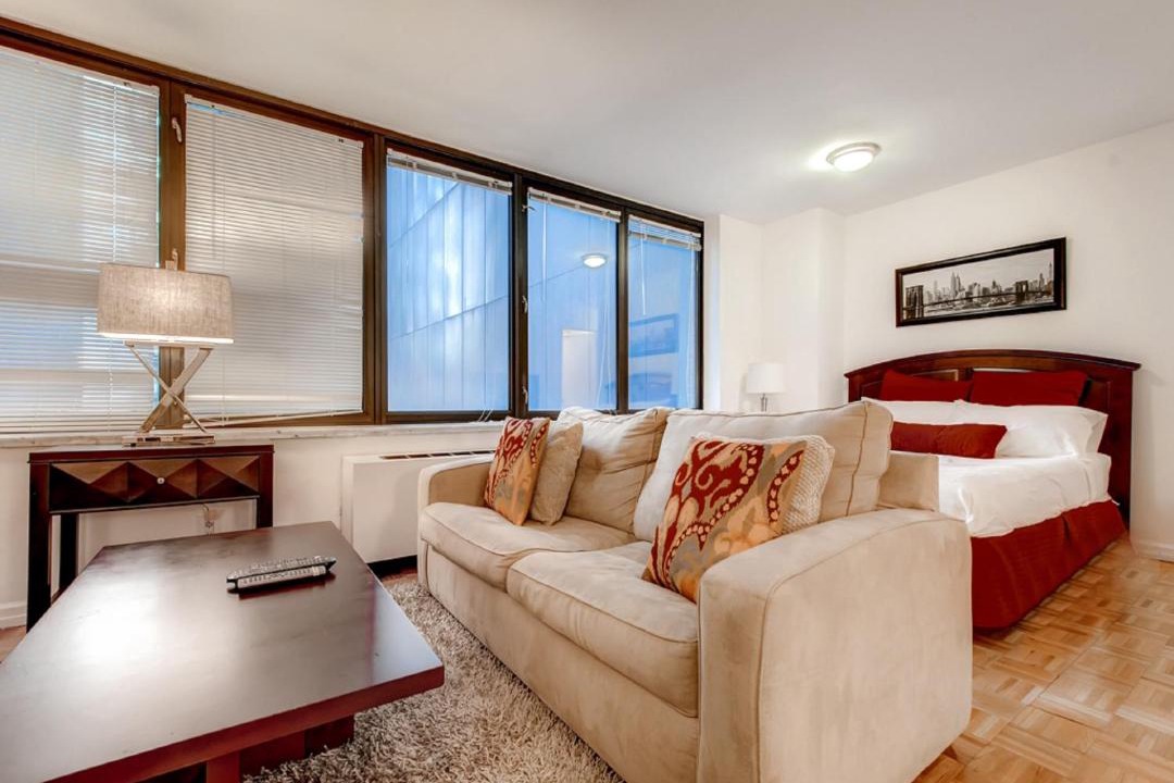 Photo of Livingroom in Central Park South