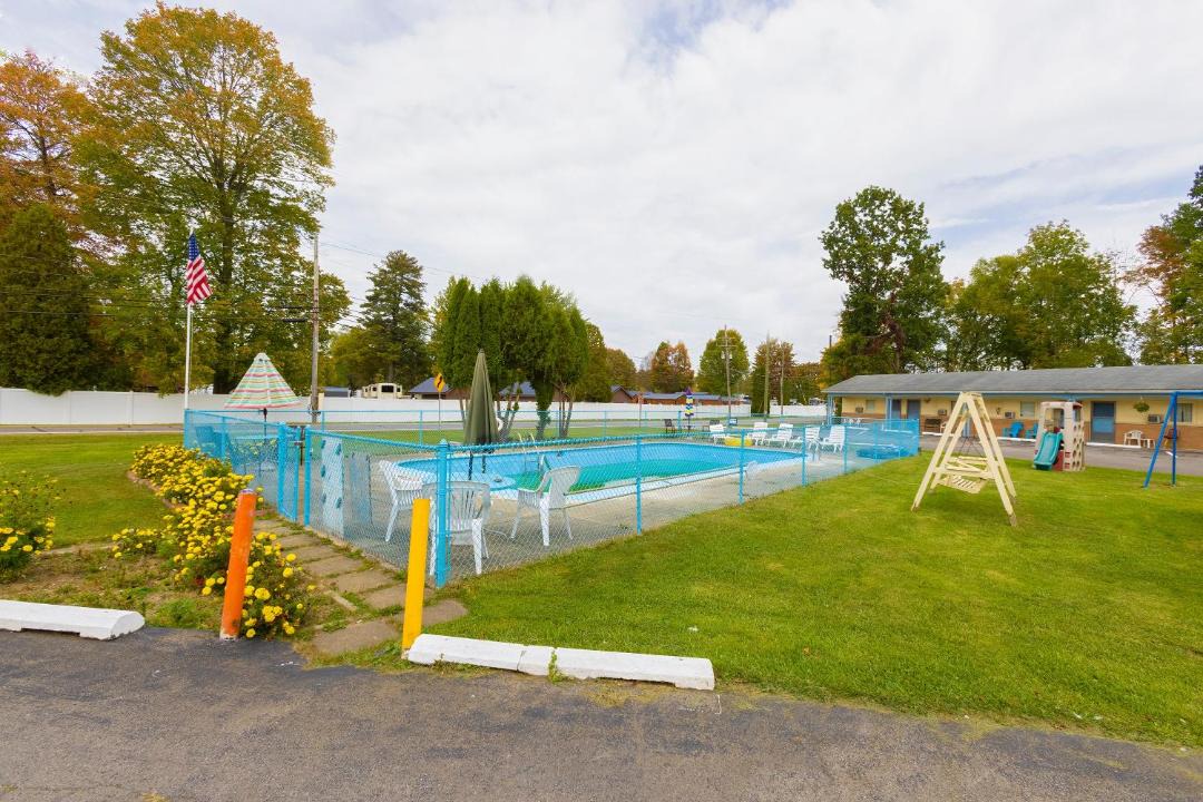 Photo of Others in Conneaut Lakeshore