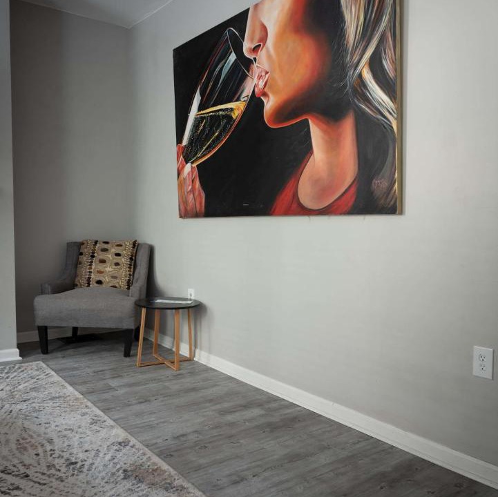 Photo of Livingroom in Central Northside