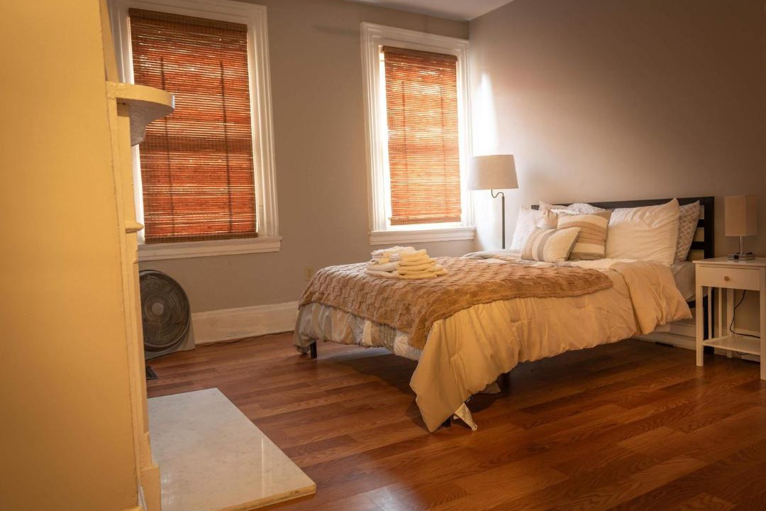 Photo of Bedroom in Central Northside