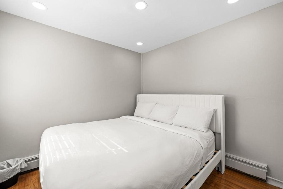 Photo of Bedroom in Constable Hook