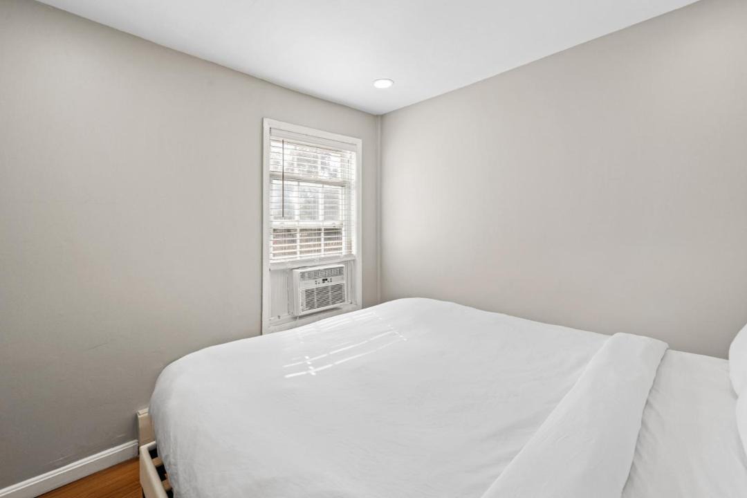 Photo of Bedroom in Constable Hook