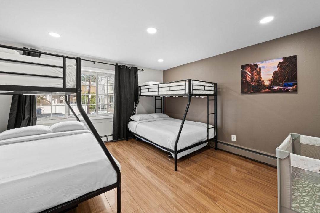 Photo of Bedroom in Constable Hook