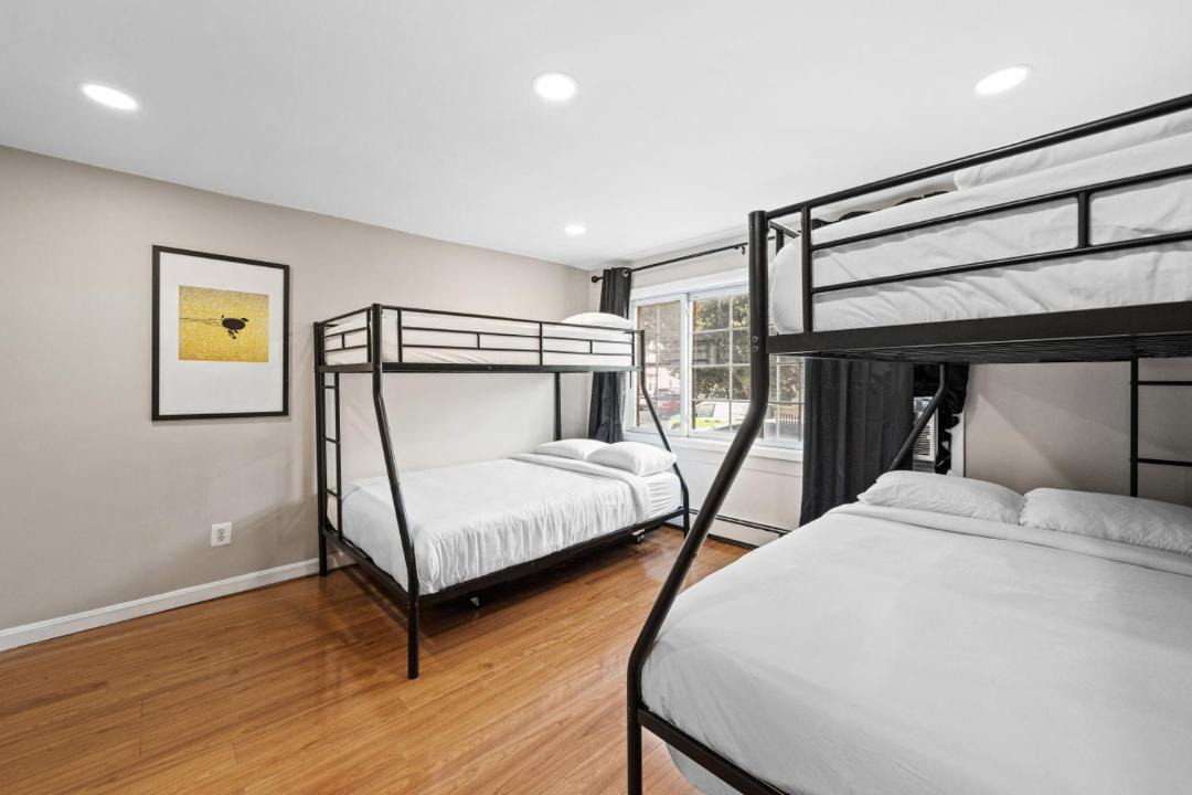 Photo of Bedroom in Constable Hook