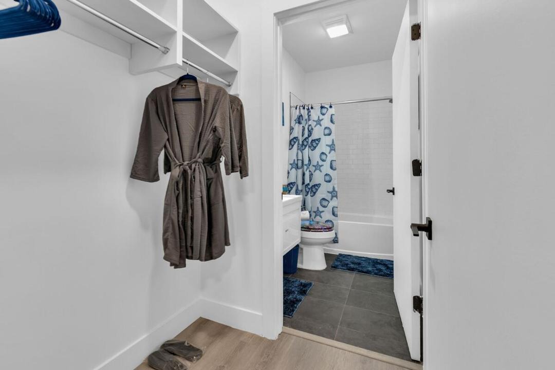 Photo of Bathroom in Elizabeth