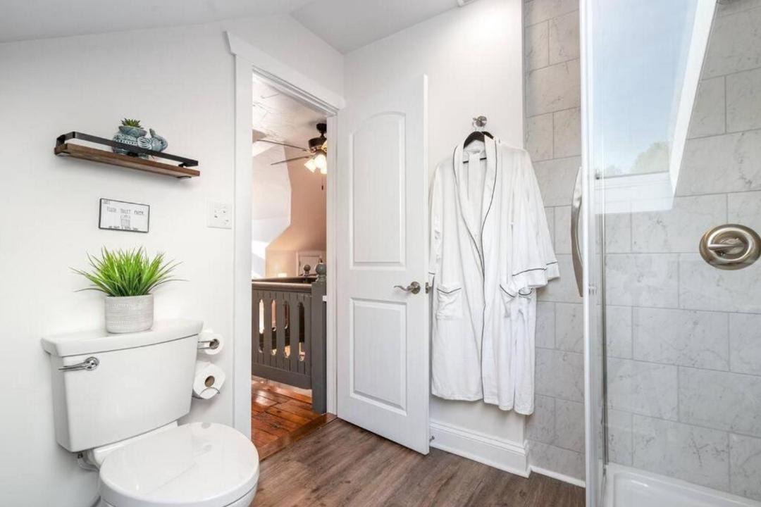 Photo of Bathroom in Smithsburg