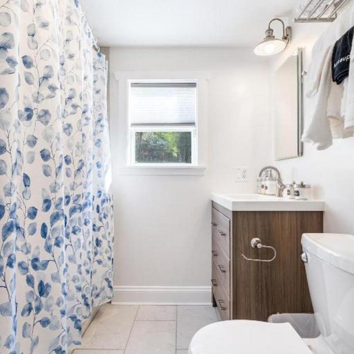 Photo of Bathroom in Smithsburg