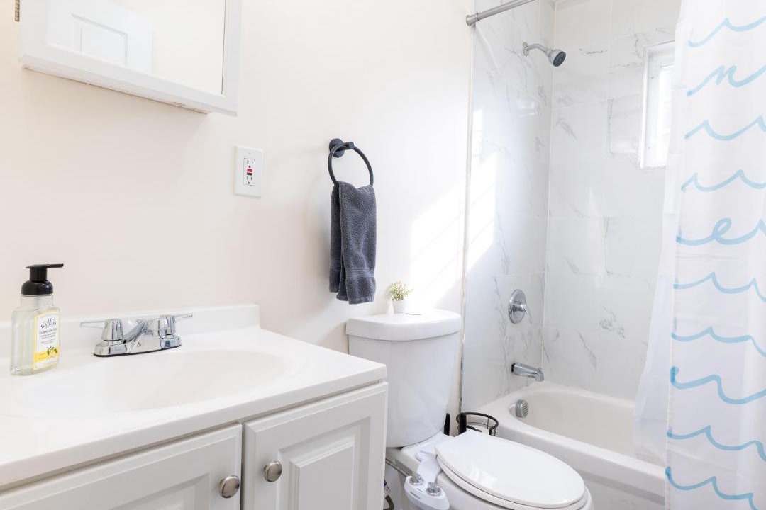 Photo of Bathroom in Ampere