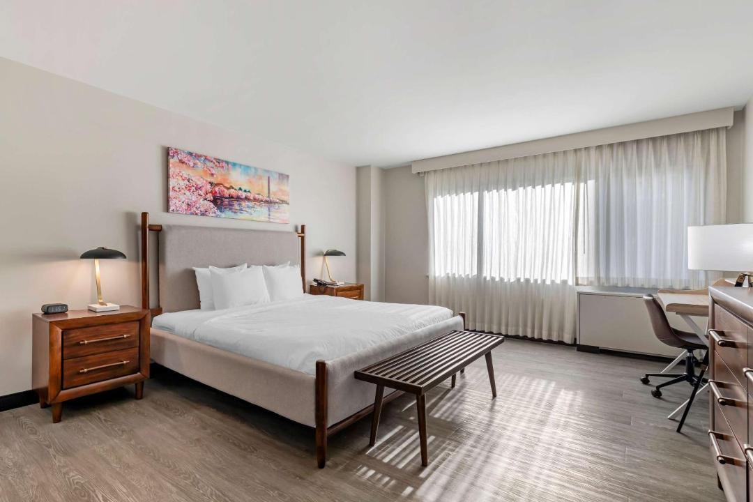 Photo of Bedroom in Connecticut Ave - K Street