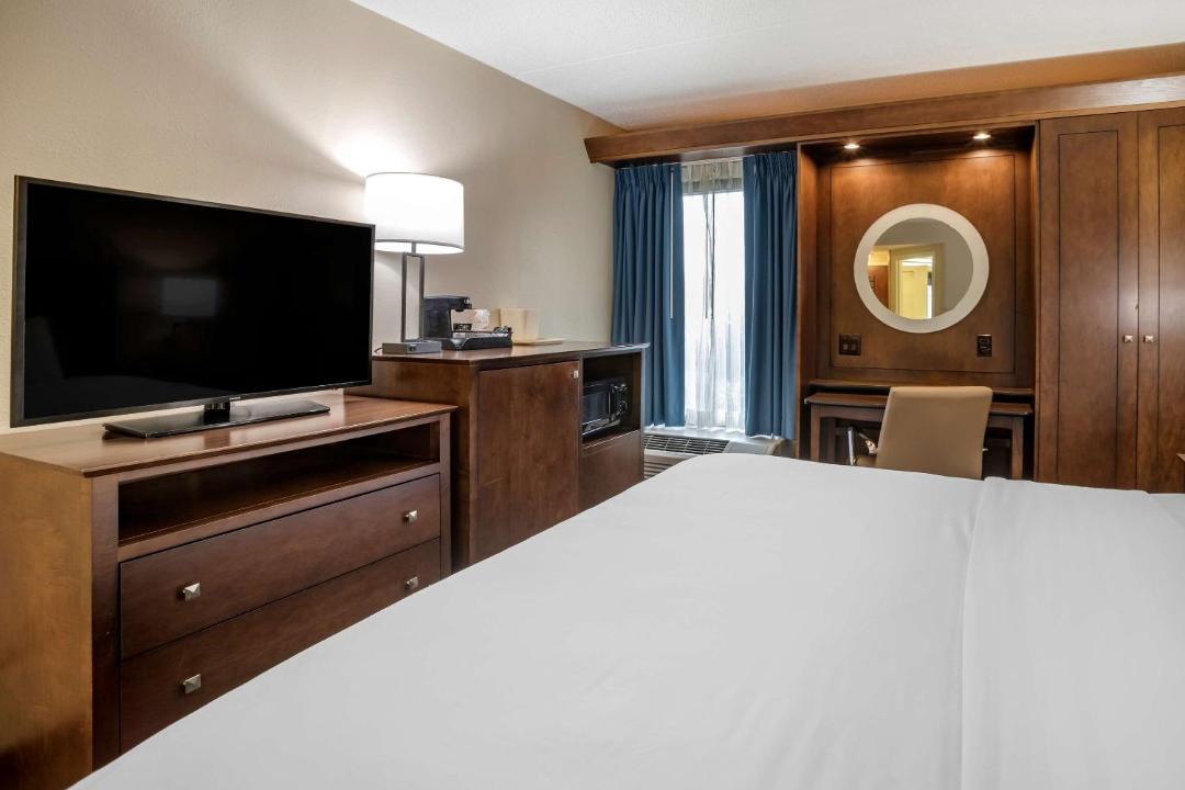 Photo of Bedroom in Newark