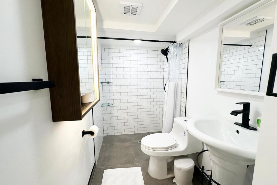 Photo of Bathroom in North Ironbound