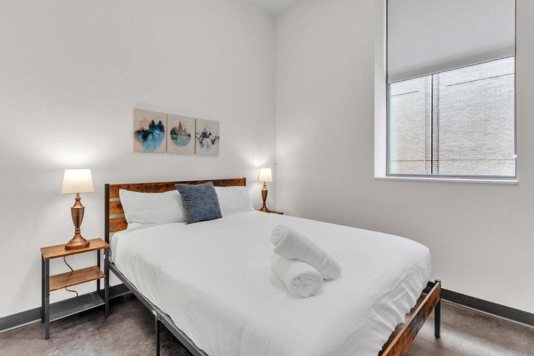 Photo of Bedroom in Cultural District