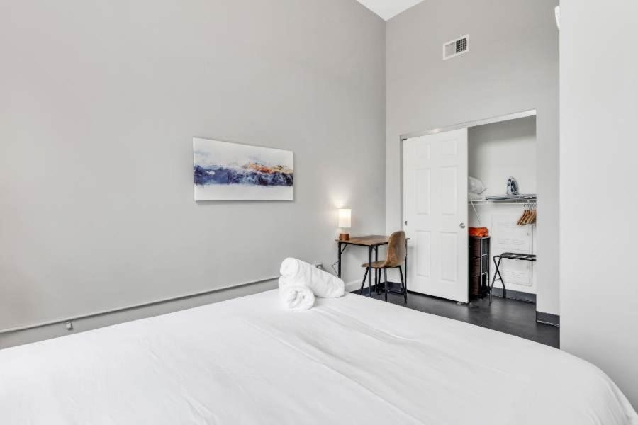 Photo of Bedroom in Cultural District