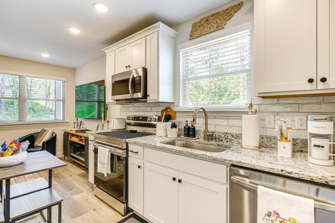 Photo of Kitchen in Lookout Valley Neighborhood Association